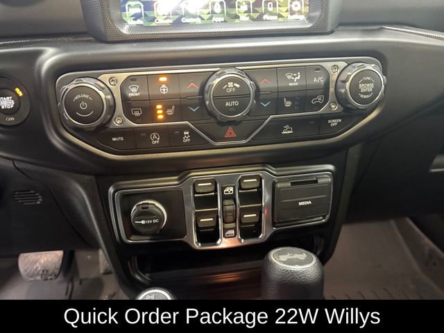 Used 2021 Jeep Wrangler Unlimited Sport AWD/4WD image 3