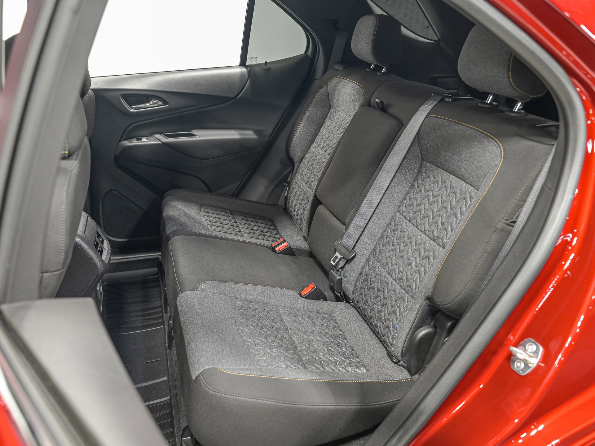 Used 2023 Chevrolet Equinox LT image 27