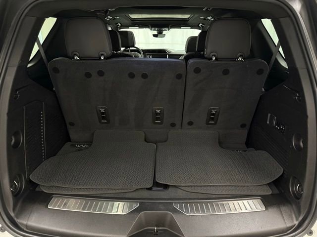 Used 2021 GMC Yukon Denali w/ Denali Premium Package image 6