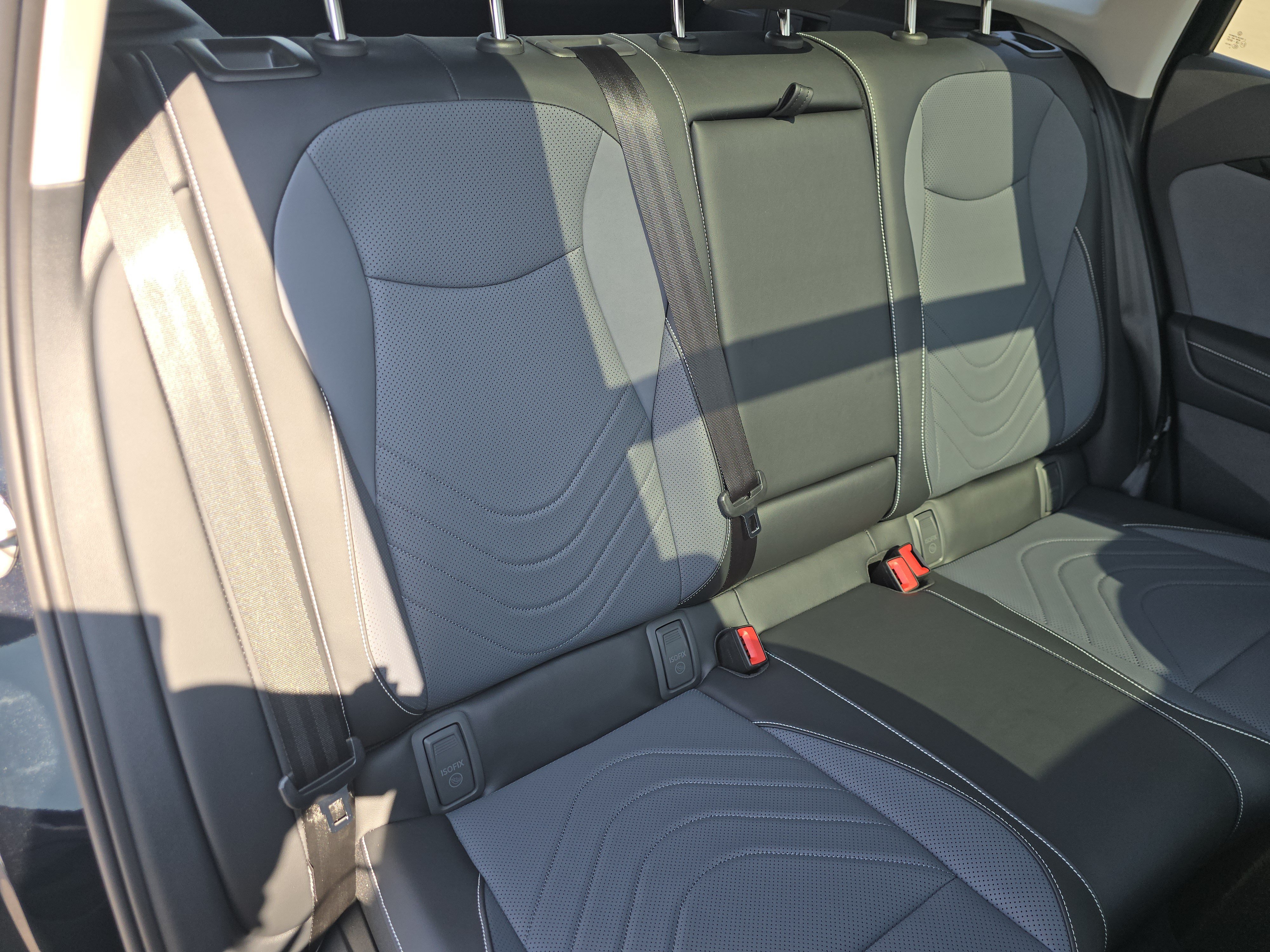 New 2026 Volkswagen Tiguan SE AWD/4WD image 19