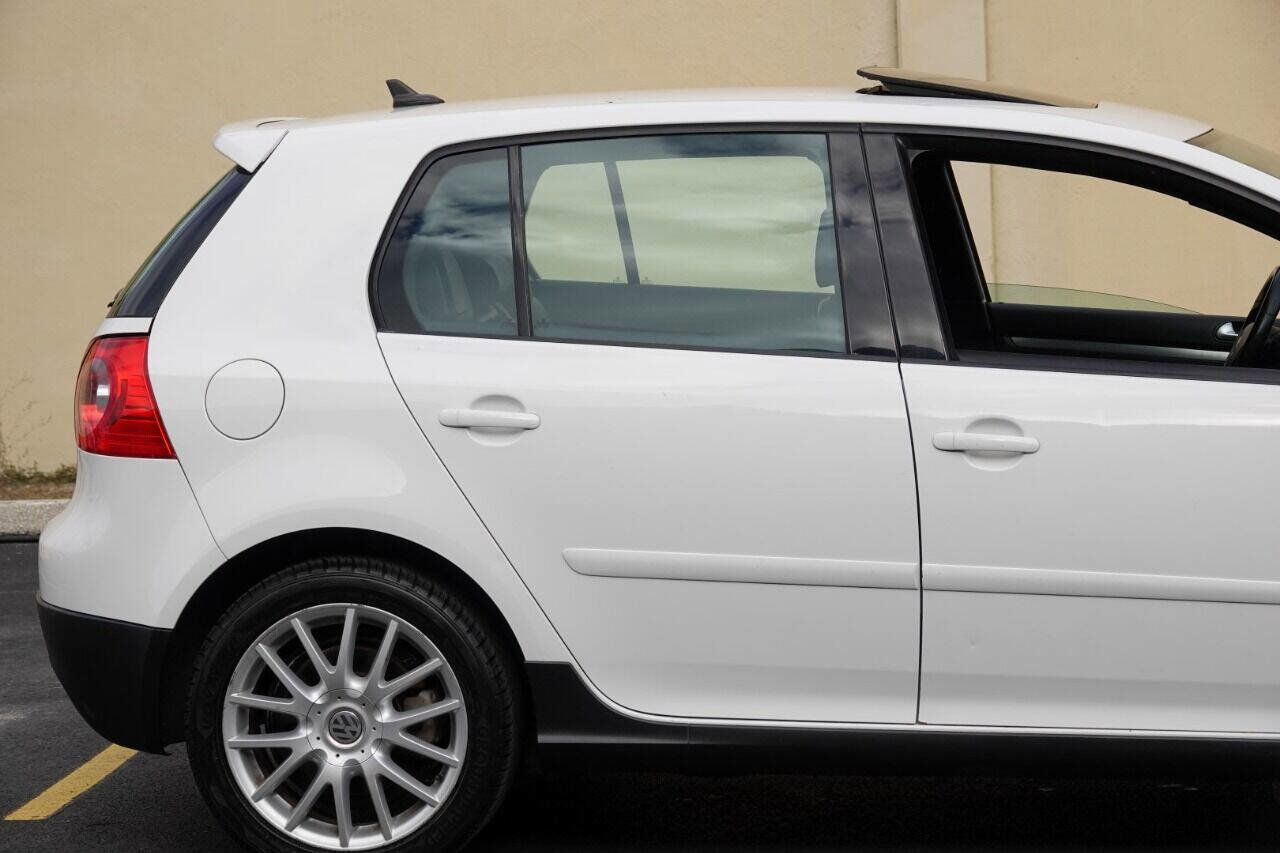 Used 2007 Volkswagen GTI 4-Door image 23