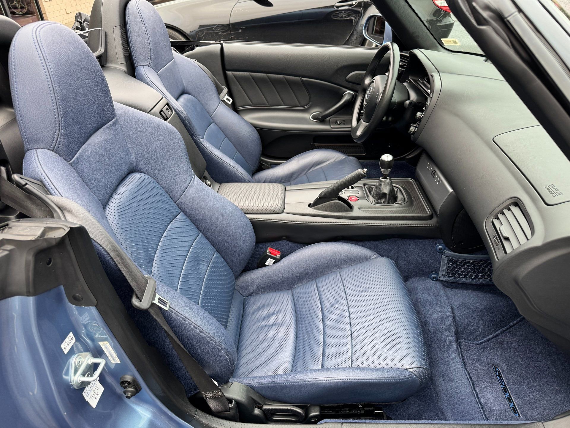 Used 2006 Honda S2000 image 30