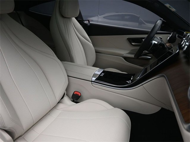 Used 2024 Mercedes-Benz CLE 300 4MATIC Coupe image 25