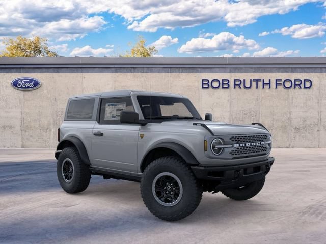 New 2026 Ford Bronco Badlands AWD/4WD image 2