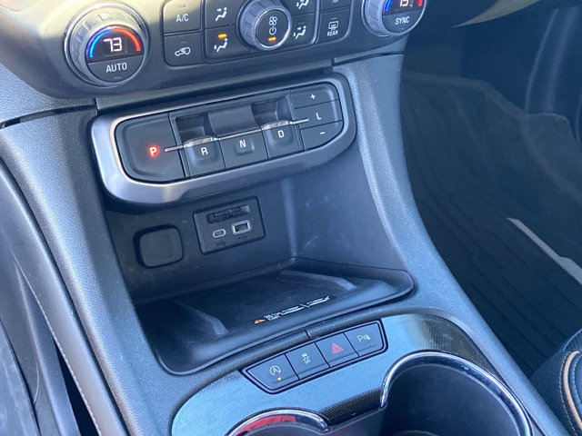 Used 2022 GMC Acadia AT4 w/ Technology Package image 39