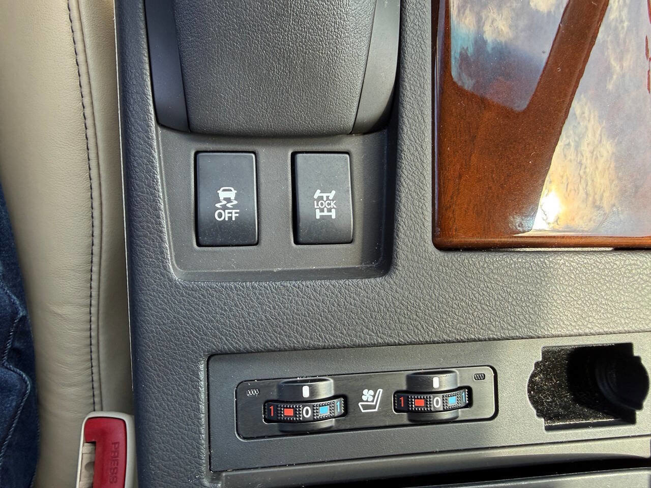 Used 2013 Lexus RX 350 AWD w/ Navigation Pkg image 56