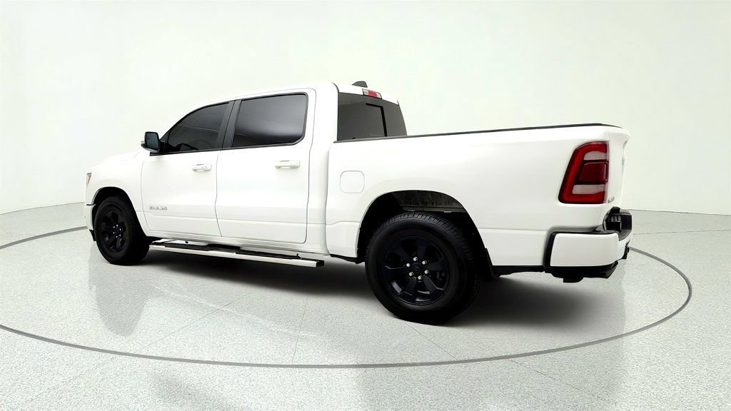 Used 2024 RAM 1500 Laramie AWD/4WD image 7