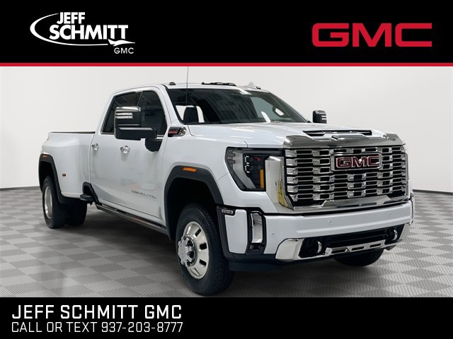 New 2026 GMC Sierra 3500 Denali w/ Denali Reserve Package