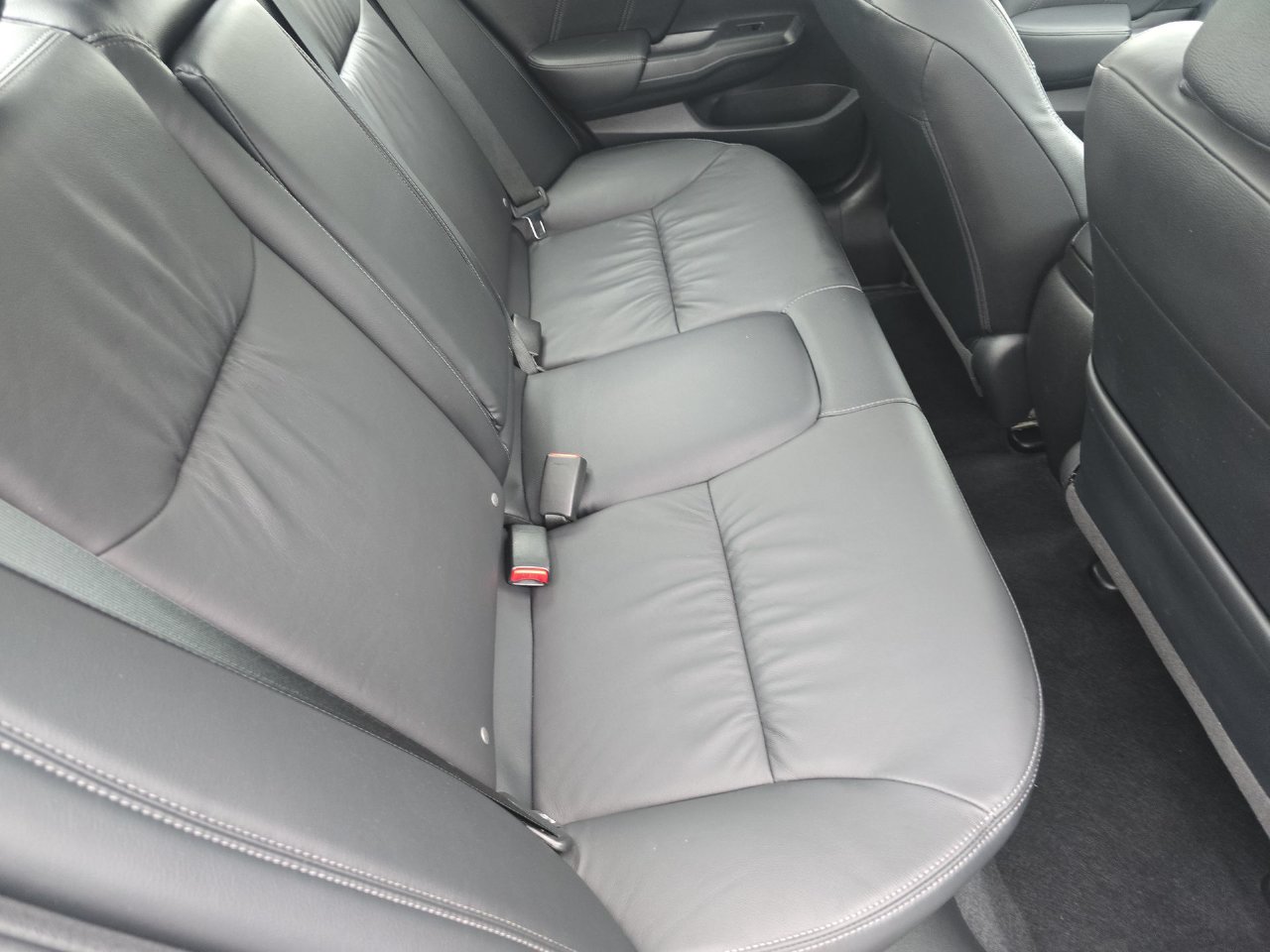 Used 2015 Honda Civic EX-L image 29