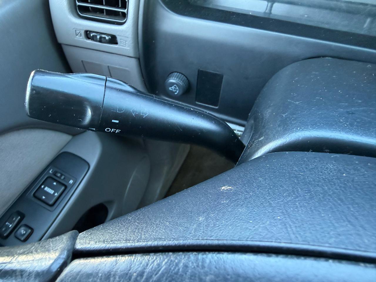 Used 2002 Toyota 4Runner SR5 RWD image 17