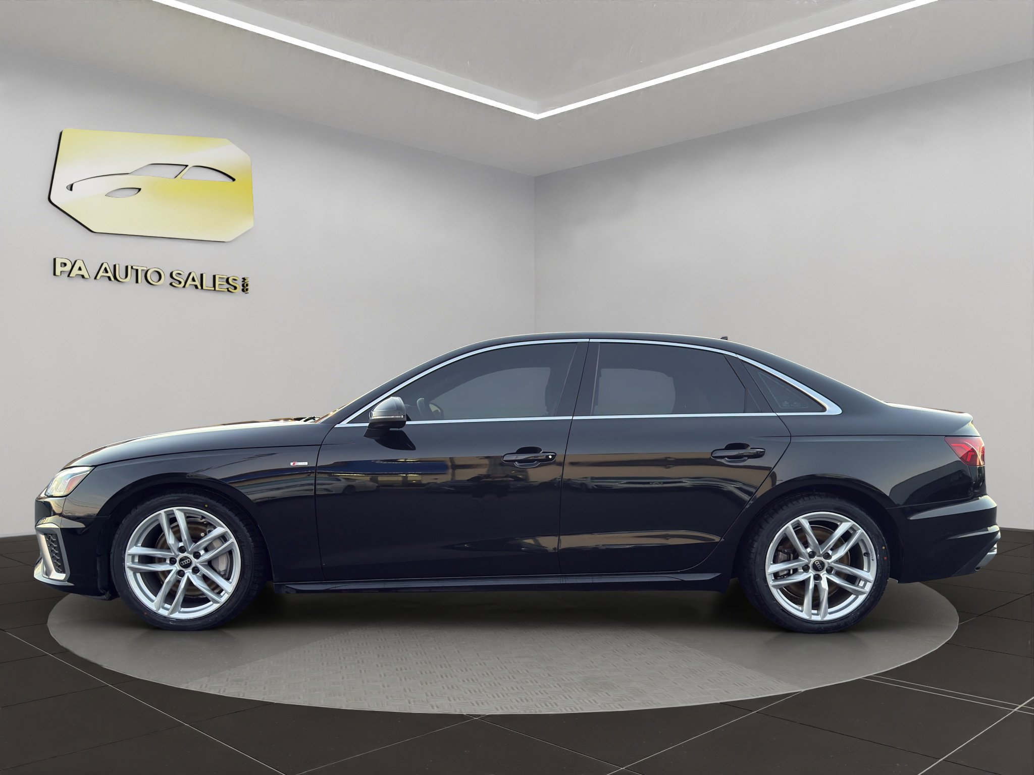 Used 2023 Audi A4 2.0T Premium Plus w/ Premium Plus Package image 4