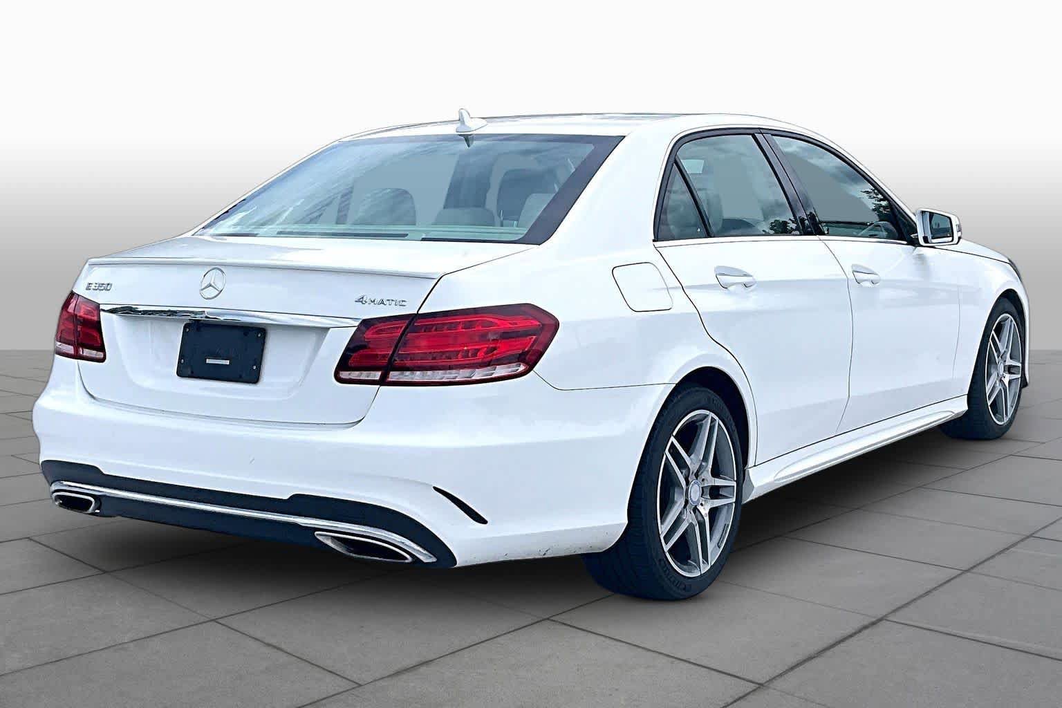 Used 2016 Mercedes-Benz E 350 4MATIC Sedan image 13