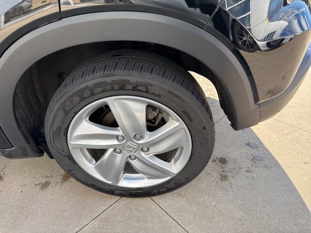 Used 2019 Honda HR-V EX image 11