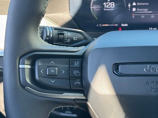 New 2026 Jeep Cherokee Laredo image 15