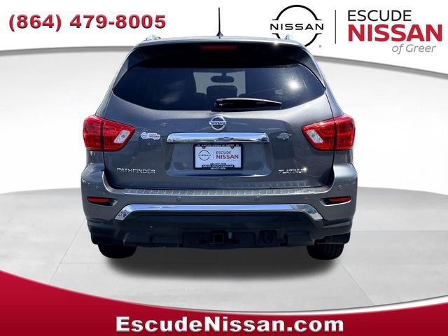 Used 2017 Nissan Pathfinder Platinum FWD image 4