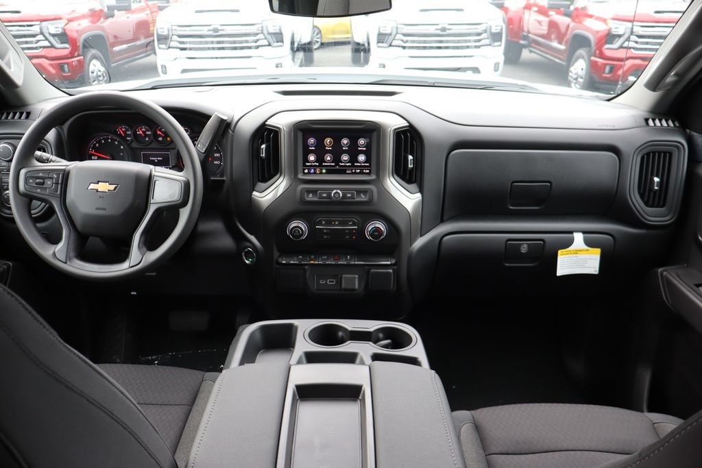 New 2026 Chevrolet Silverado 1500 Custom AWD/4WD image 15