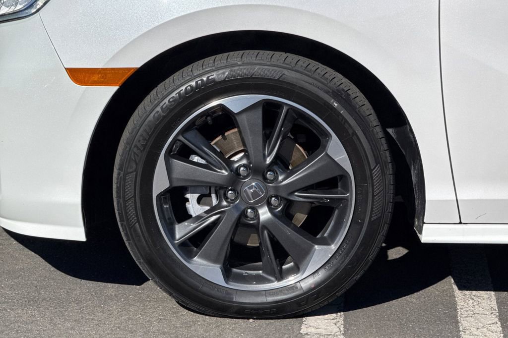 Certified 2024 Honda Odyssey Elite image 28
