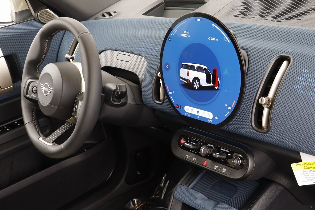 Certified 2025 MINI Cooper Countryman S w/ Comfort Package Max image 21