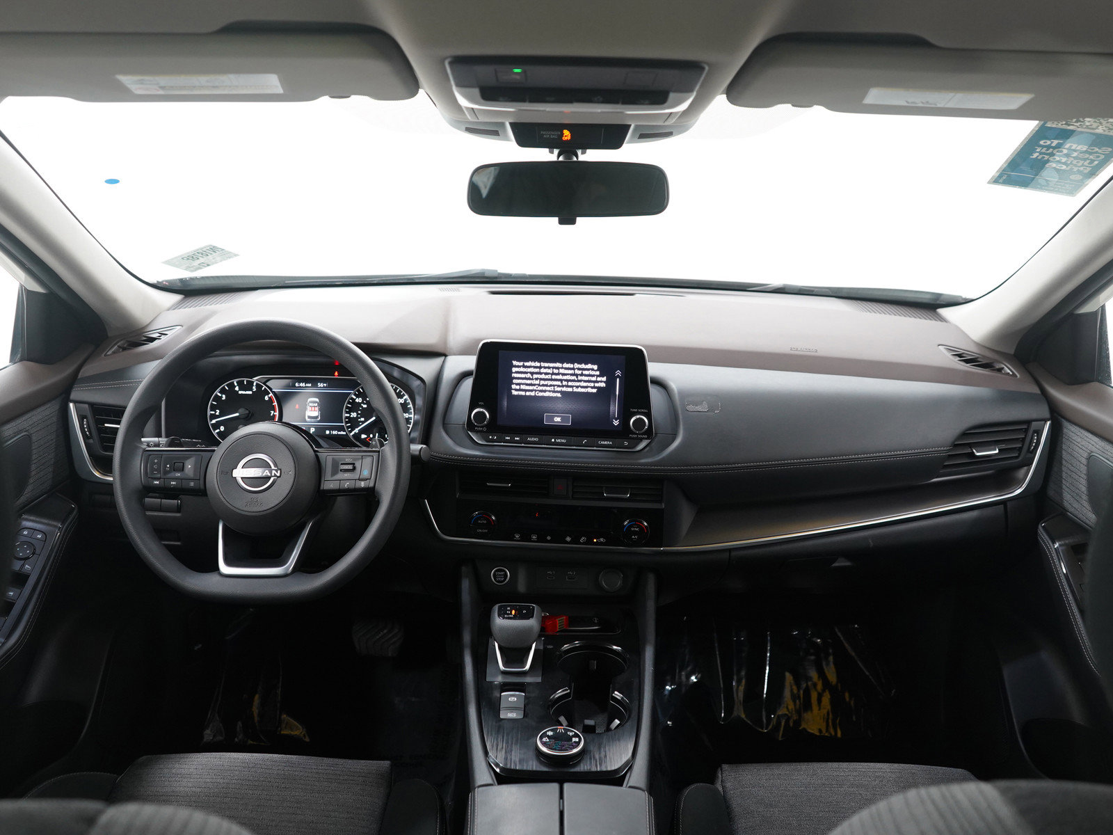 Used 2023 Nissan Rogue SV image 13