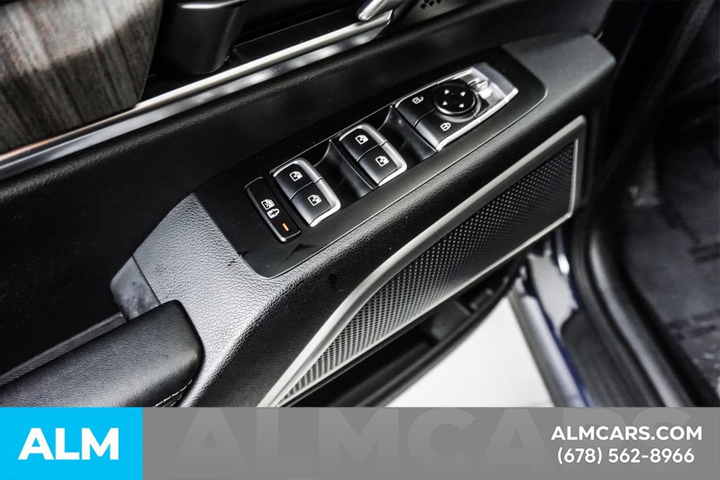 Used 2024 Kia Telluride EX w/ EX Captain's Chair Package FWD image 46