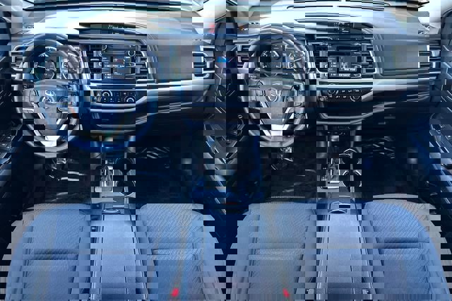 Used 2019 Toyota Highlander LE image 15