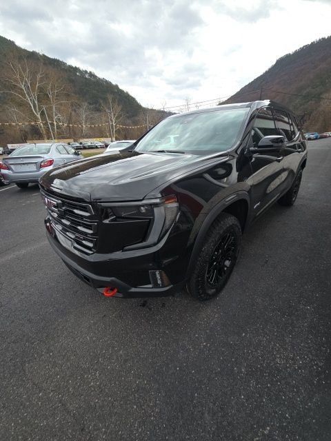 New 2026 GMC Acadia AT4 w/ Luxury Package image 3
