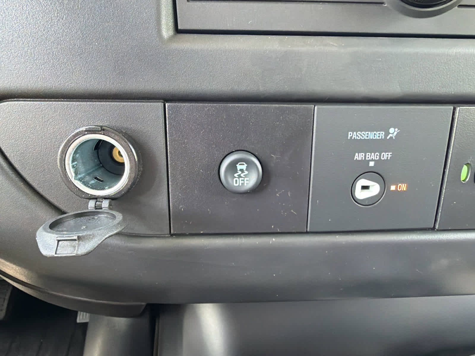 New 2025 GMC Savana 2500 w/ Driver Convenience Package RWD image 25