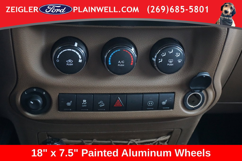 Used 2011 Jeep Wrangler Unlimited Sahara w/ Dual Top Group AWD/4WD image 13