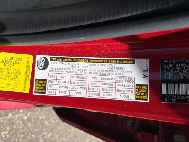 Used 2024 Toyota Prius XLE FWD image 17