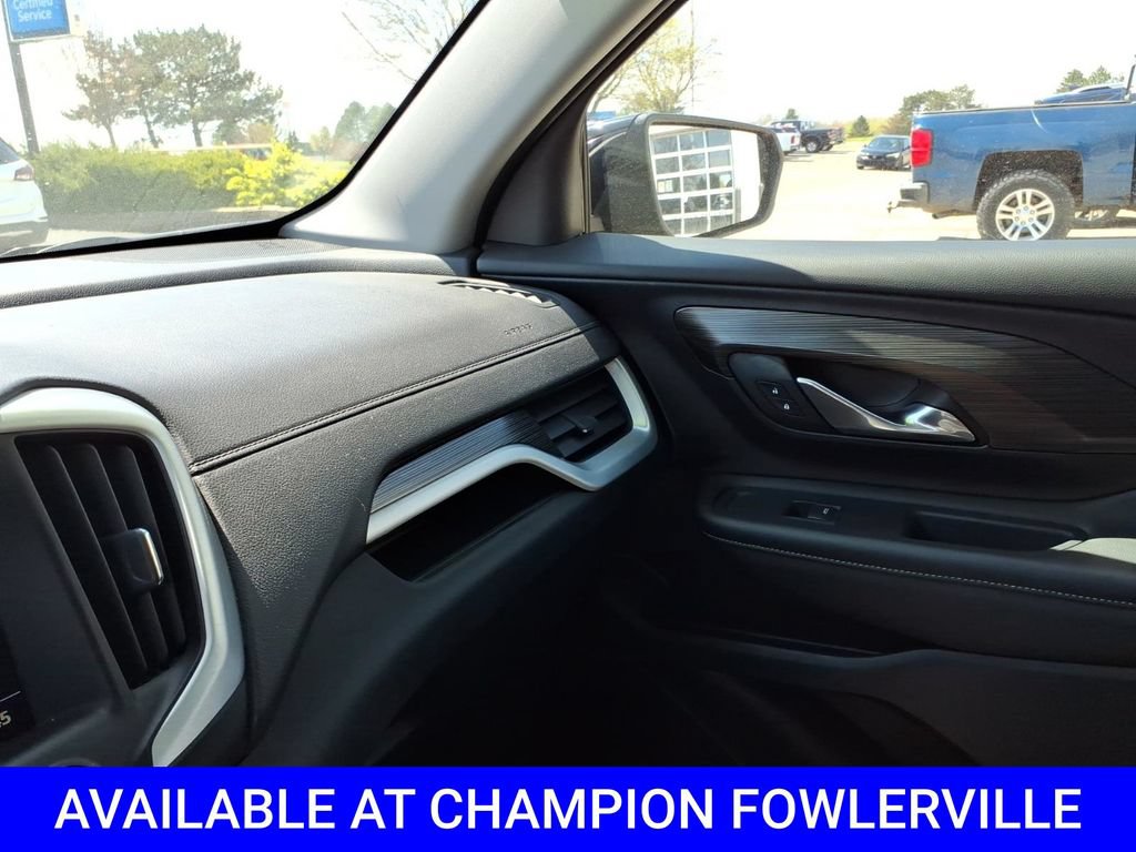 Used 2024 GMC Terrain SLT AWD/4WD image 27