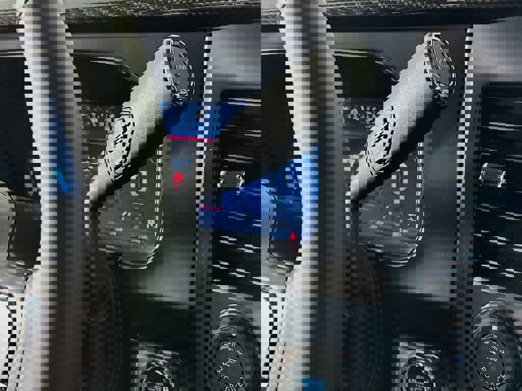 New 2026 Ford F250 Lariat w/ Black Appearance Package image 19