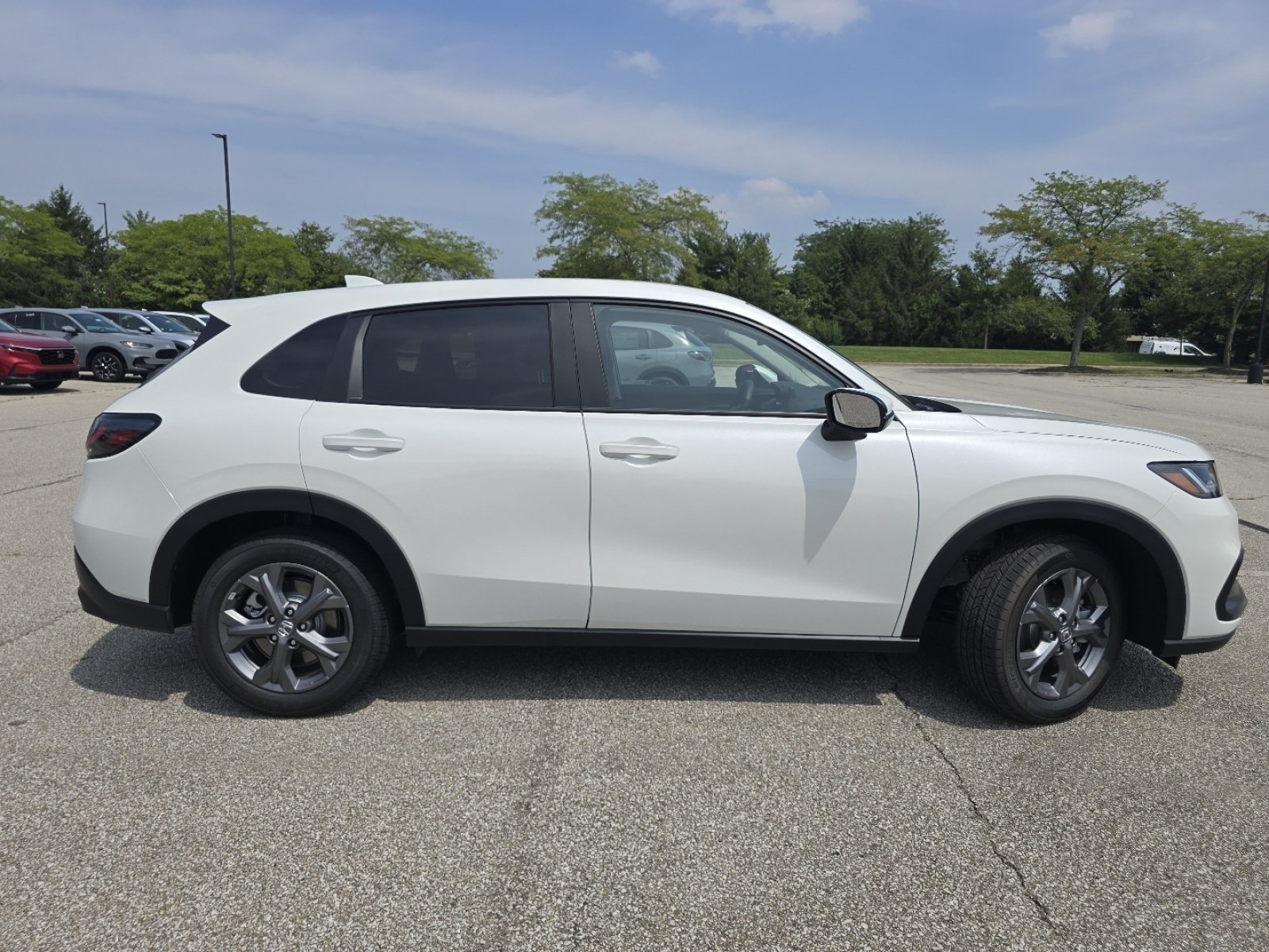New 2027 Honda HR-V LX image 17