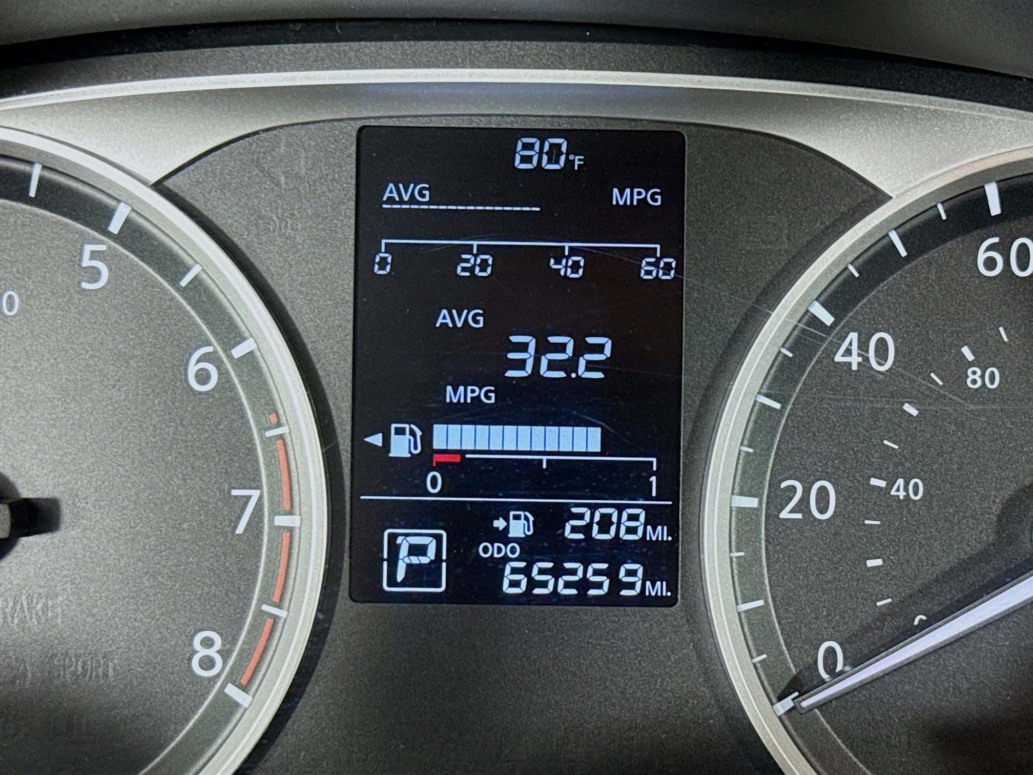 Used 2022 Nissan Kicks S image 15