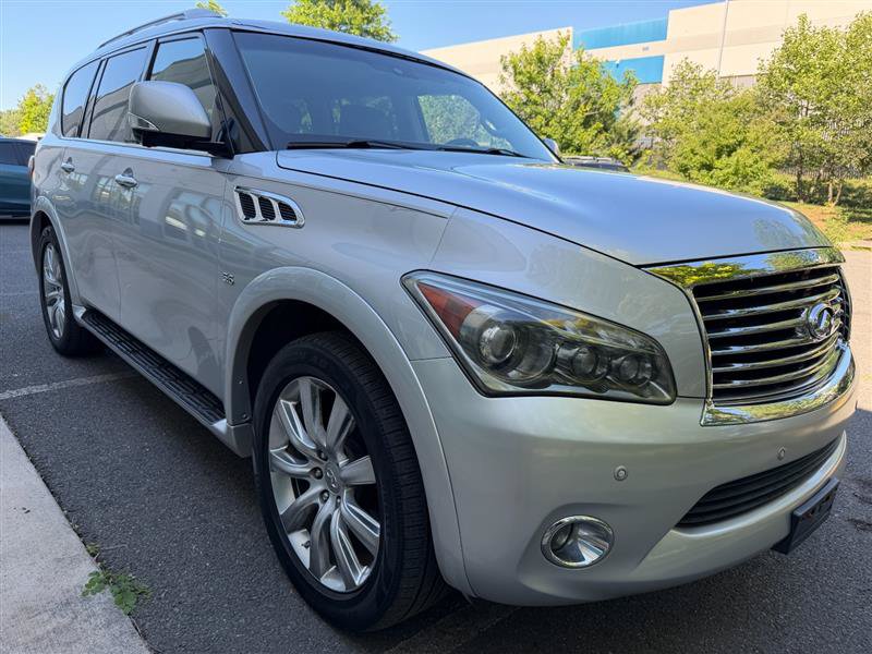 Used 2014 INFINITI QX80 4WD w/ Theater Package image 24