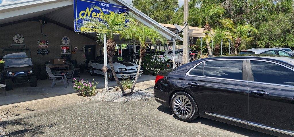 Used 2018 Genesis G90 5.0 Ultimate RWD image 10