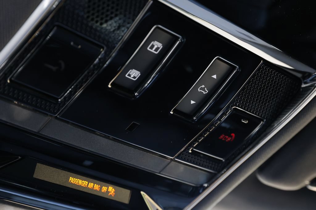 New 2026 Land Rover Range Rover SE AWD/4WD image 8