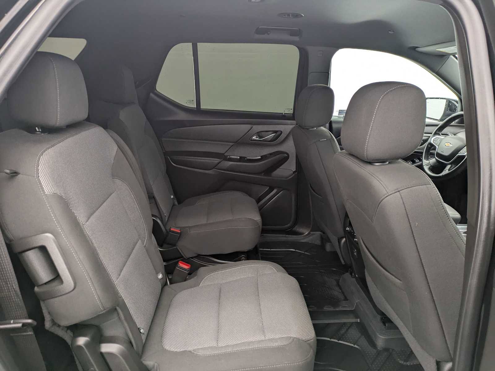 Used 2024 Chevrolet Traverse LT w/ LPO, Floor Liner Package AWD/4WD image 22
