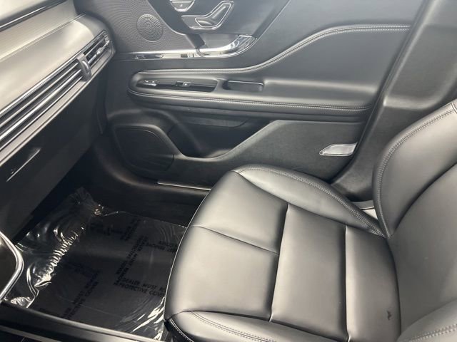 New 2026 Lincoln Corsair Premiere AWD/4WD image 18