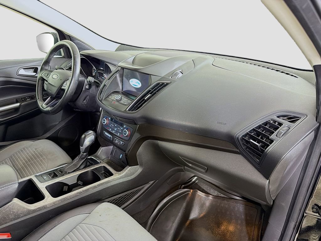 Used 2019 Ford Escape SE image 28