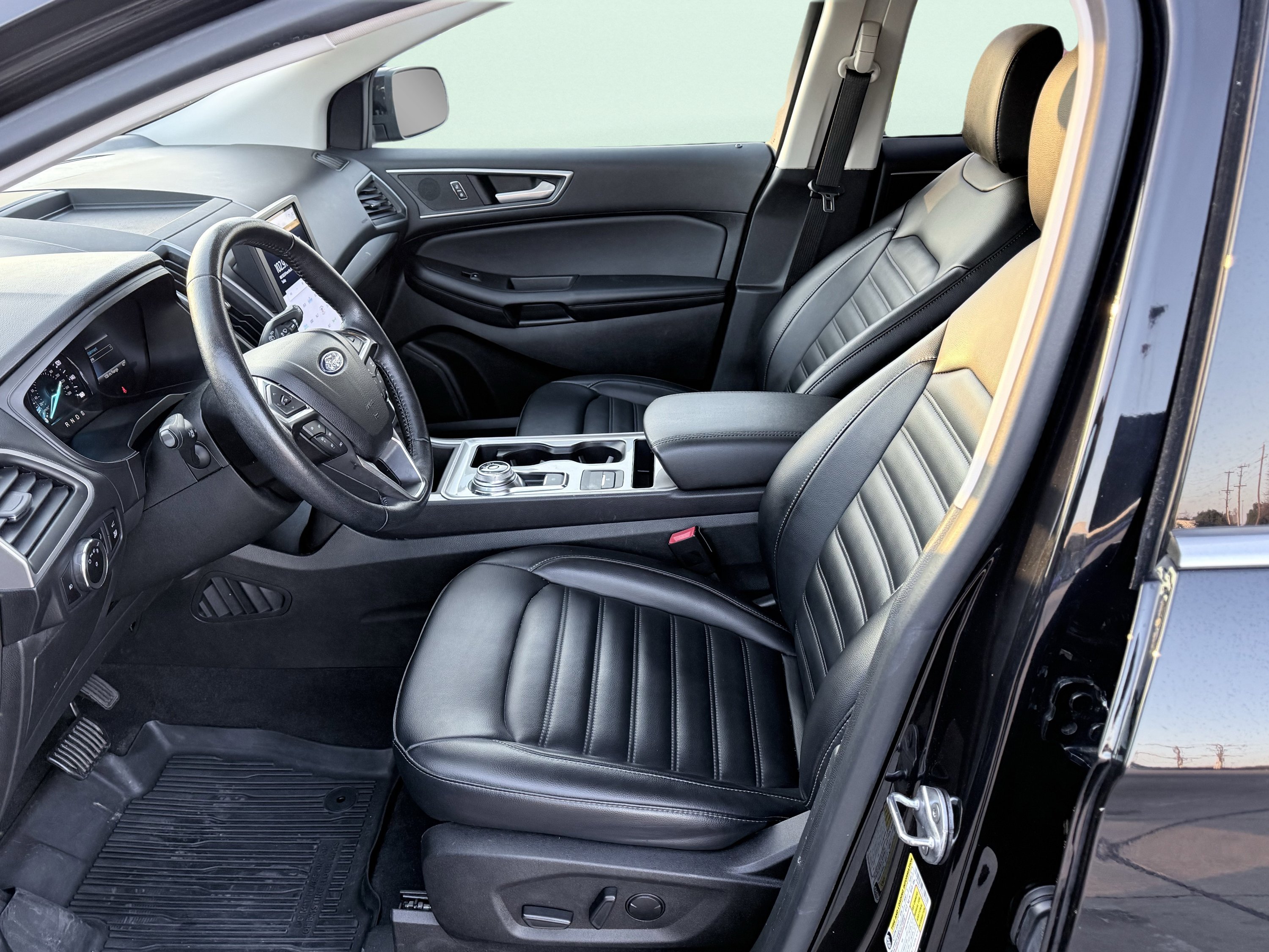 Used 2023 Ford Edge SEL w/ Convenience Package AWD/4WD image 24