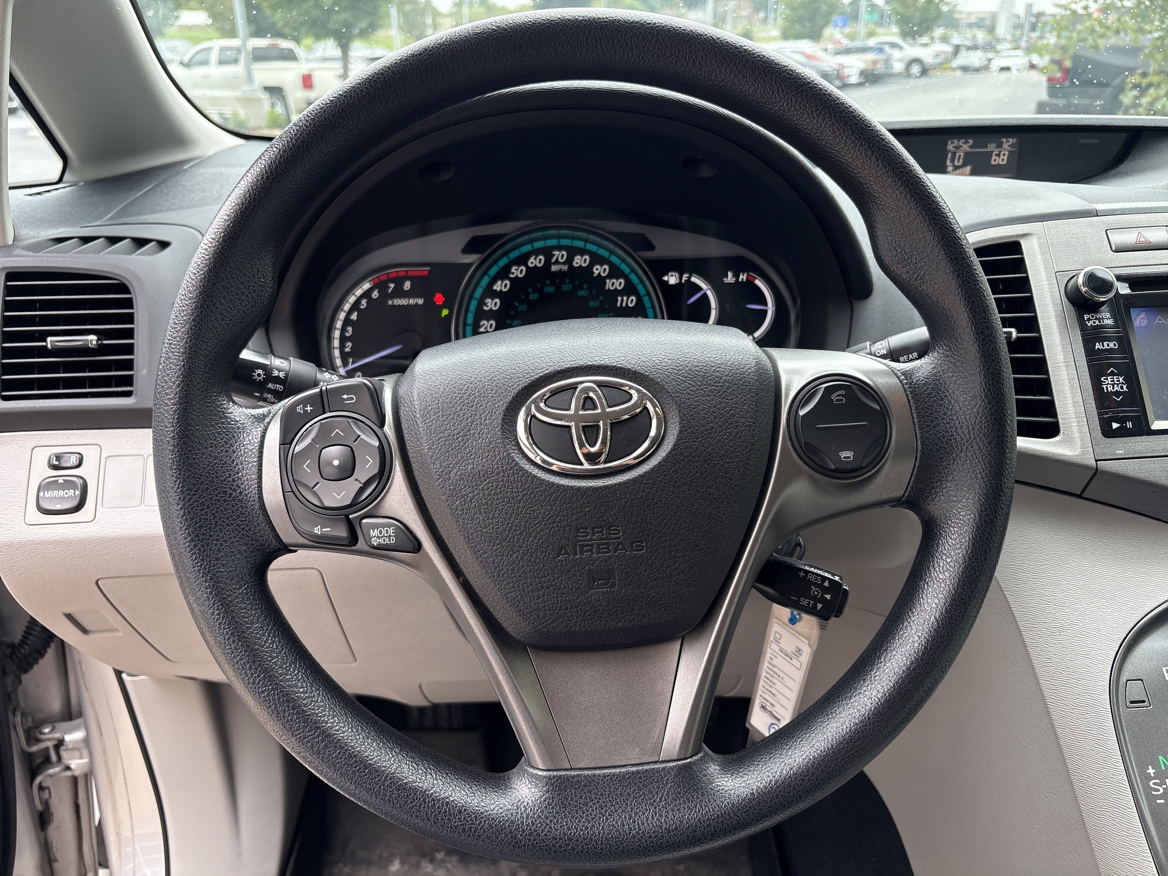Used 2014 Toyota Venza LE FWD image 18