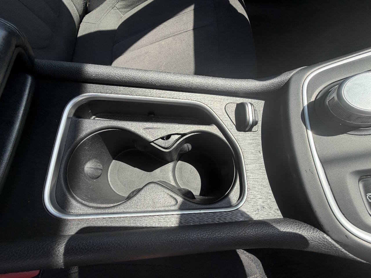 Used 2015 Chrysler 200 Limited FWD image 21
