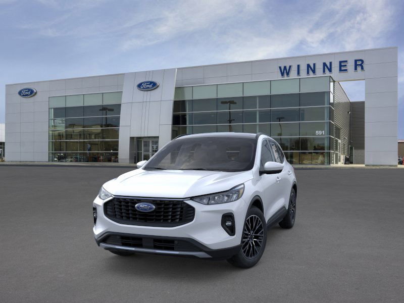 New 2025 Ford Escape SE w/ Class II Trailer Tow Package image 2