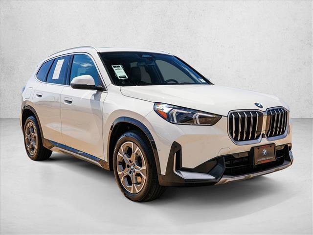 Used 2026 BMW X1 xDrive28i AWD/4WD image 3