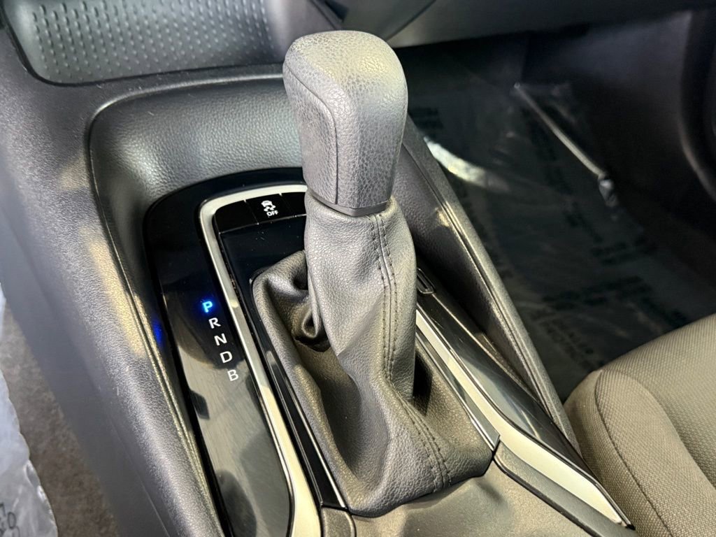 Used 2024 Toyota Corolla LE image 25