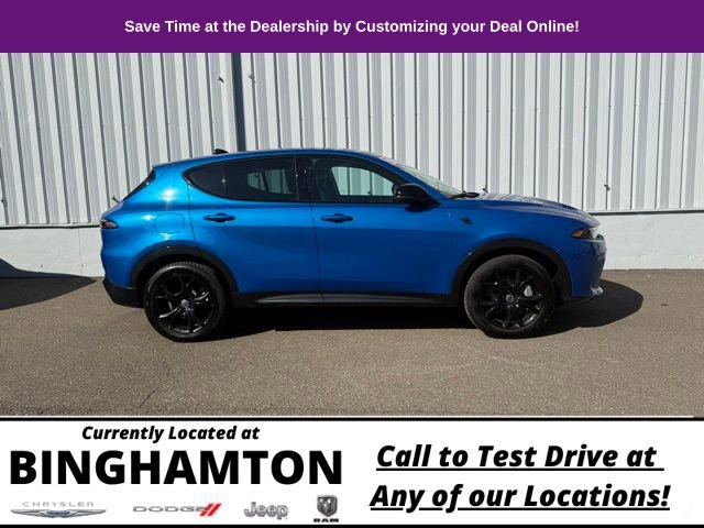 Used 2024 Dodge Hornet R/T w/ R/T Blacktop Package image 5