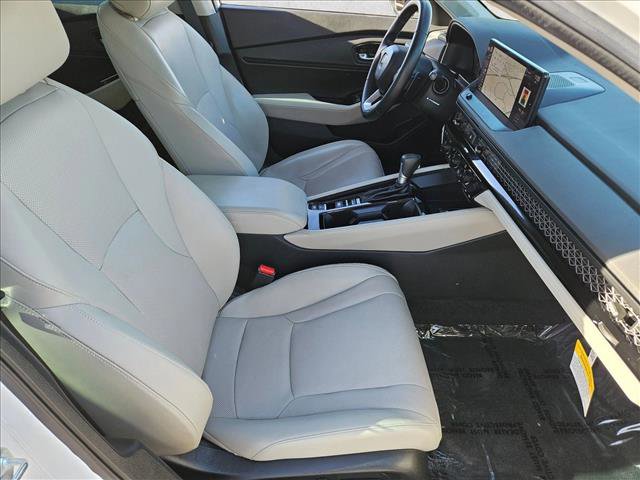 Used 2024 Honda Accord Touring image 18