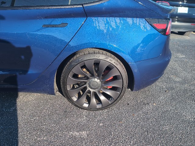 Used 2022 Tesla Model 3 Performance AWD/4WD image 7