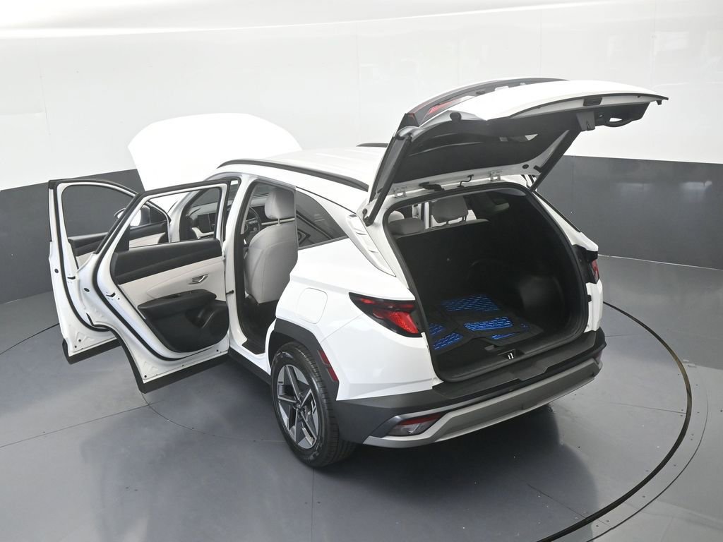 Used 2025 Hyundai Tucson SEL FWD image 70
