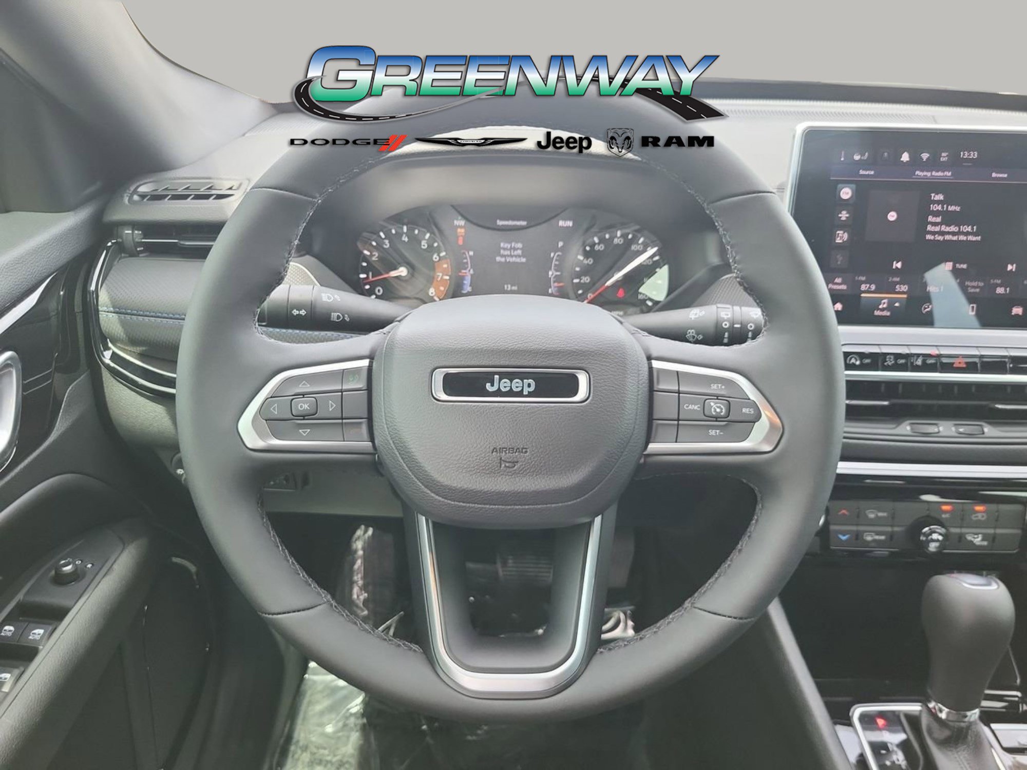 New 2026 Jeep Compass Latitude image 25